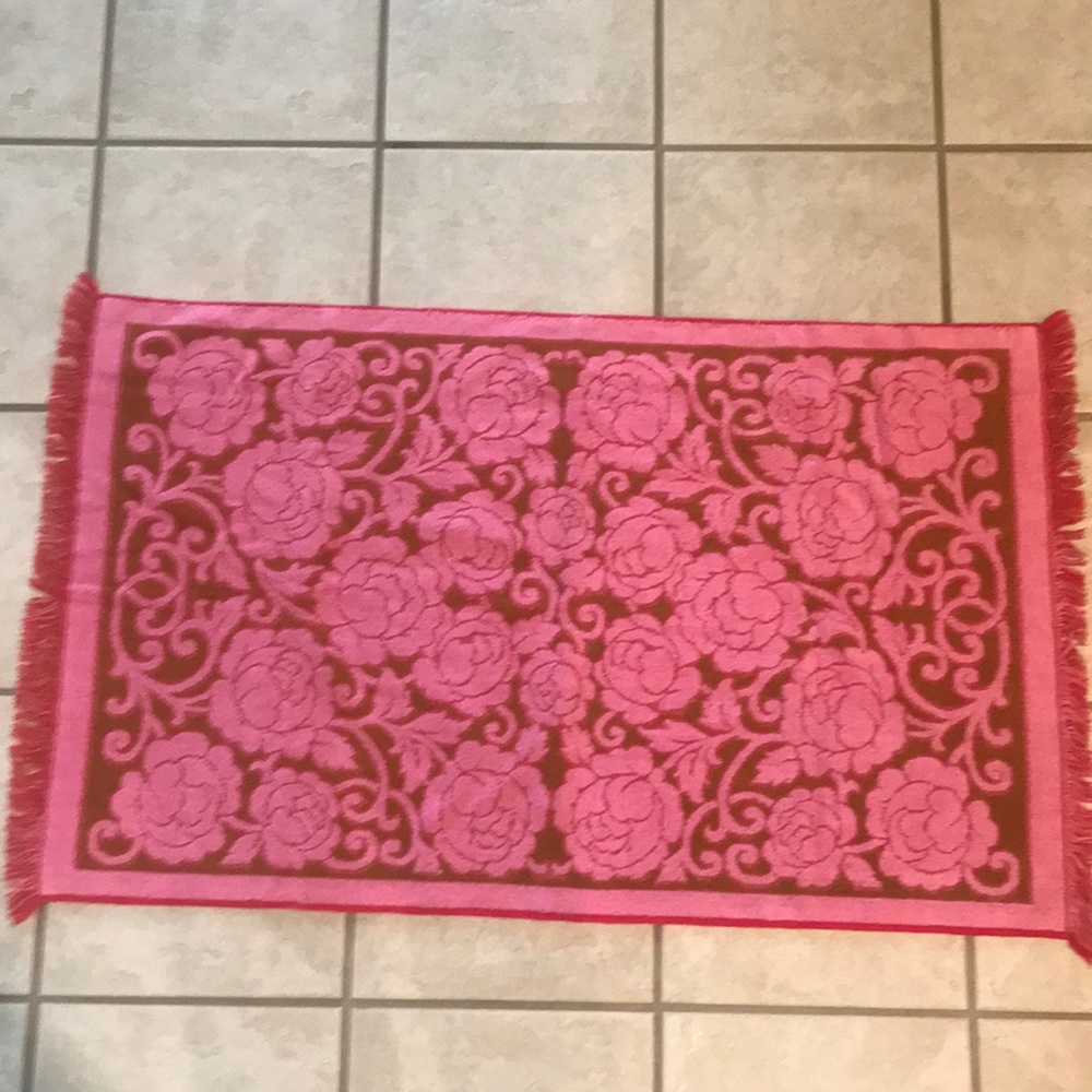 Vintage Fieldcrest Made USA Red Pink Floral Brown Fringe Bath Towel